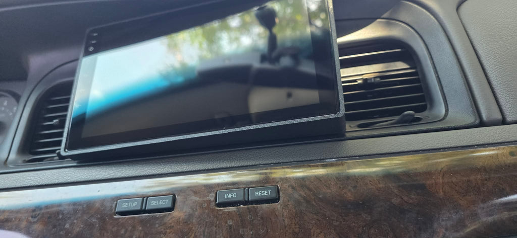 9 Inch Radio Insert for 1998-2011 Grand Marquis/ Crown Victoria